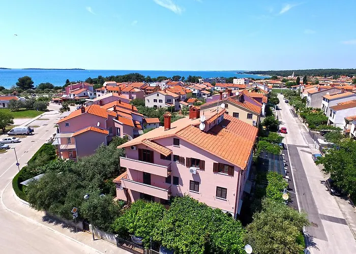 Apartments Mira 1293