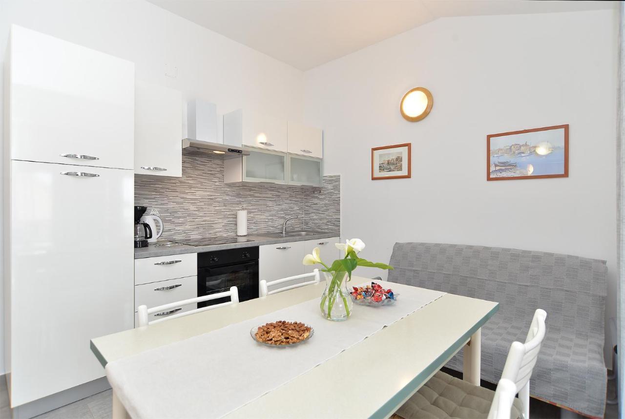 Apartman Mira 1293 Fažana