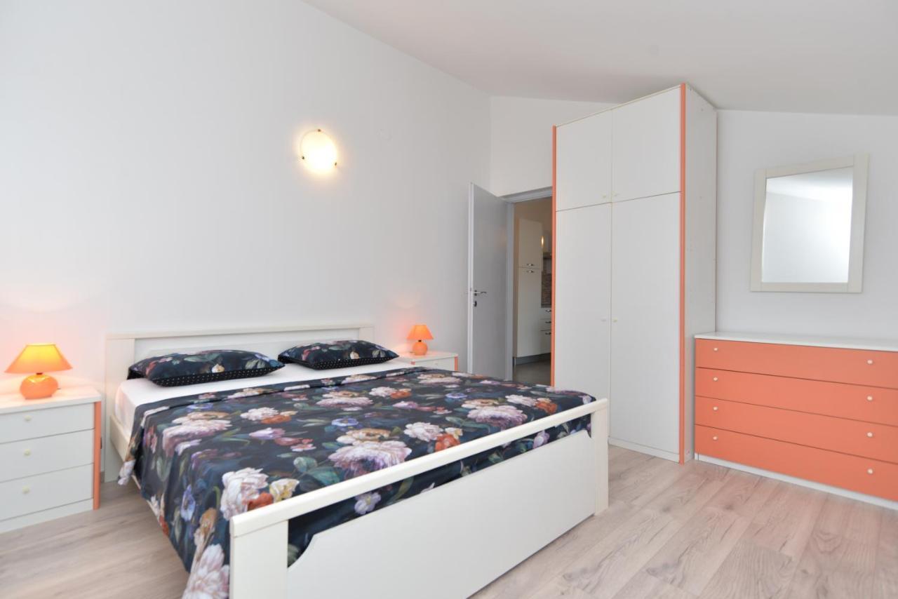 Mira 1293 * Fažana