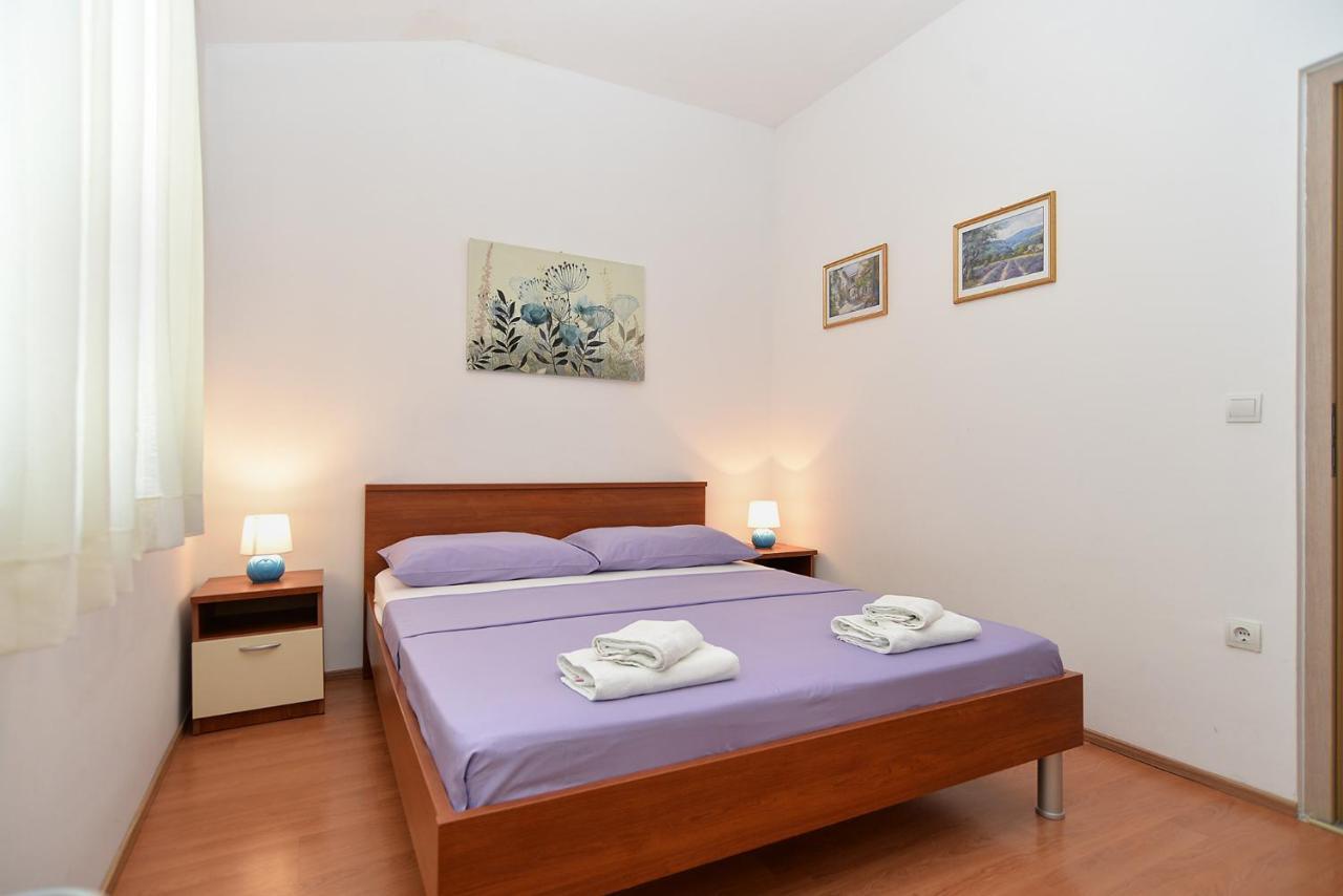 Apartman Mira 1293 *