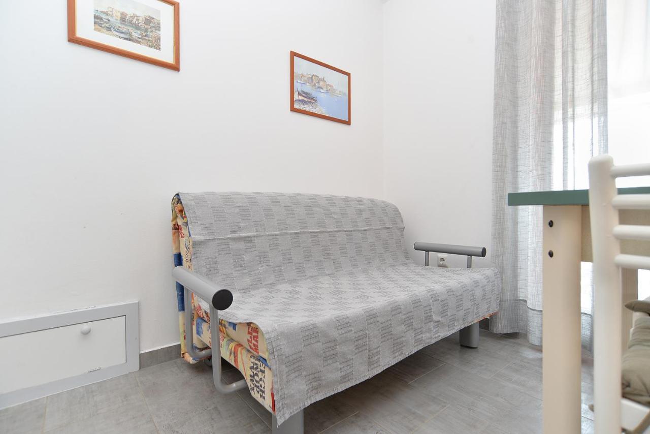 Mira 1293 Apartman *