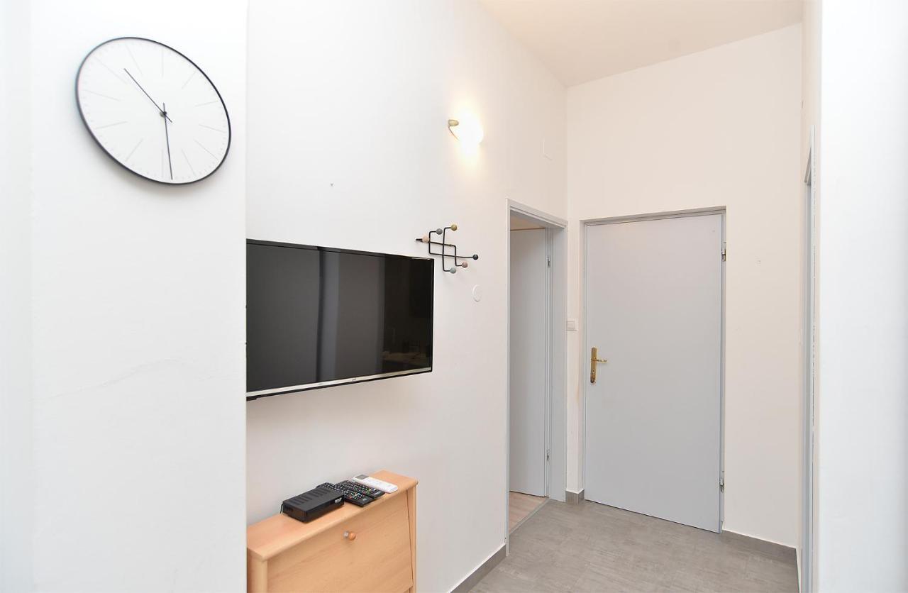 Mira 1293 Apartman Fažana