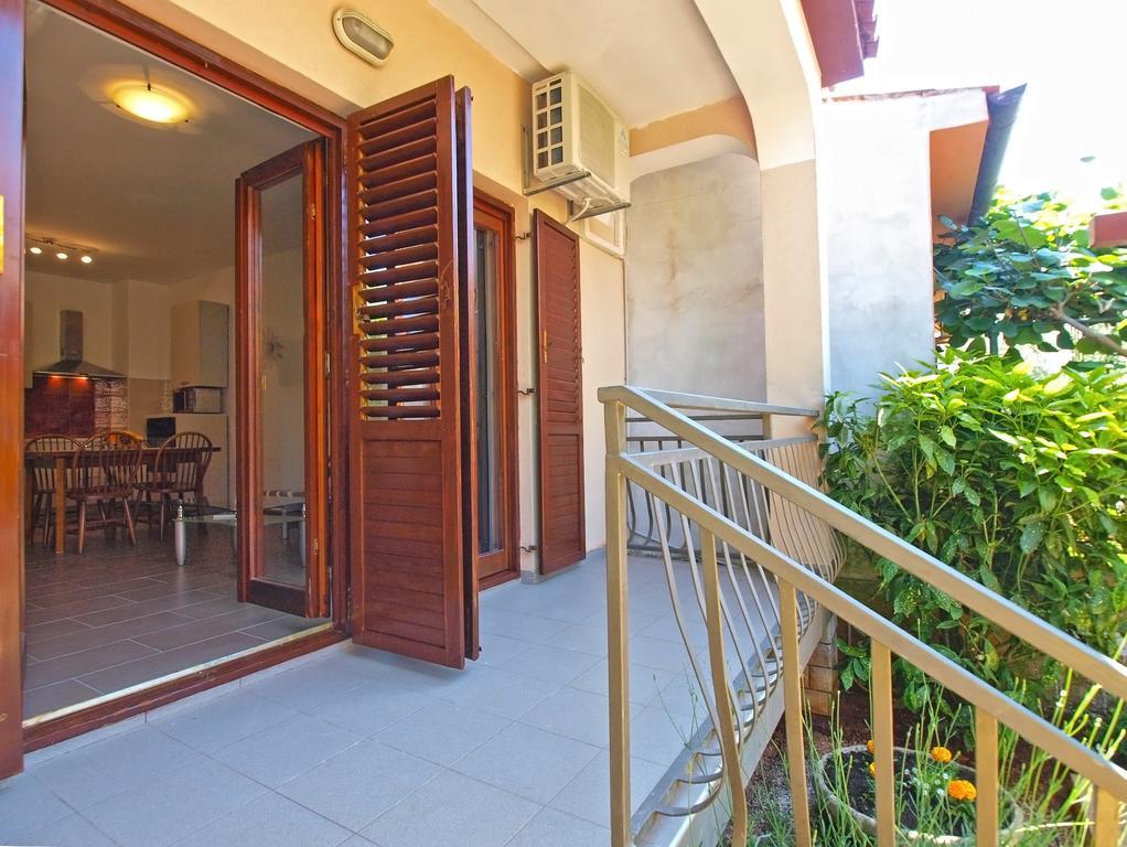 Apartman Mira 1293 *