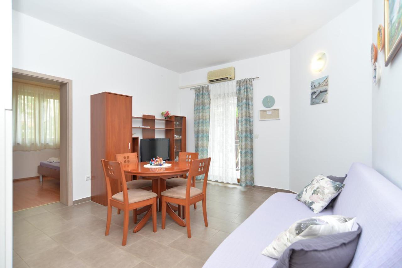 Apartment Mira 1293